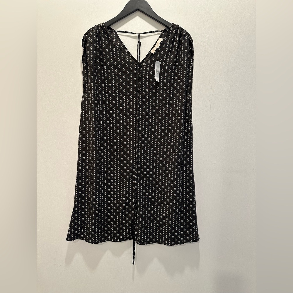 LOFT Women’s abstract shift dress size M